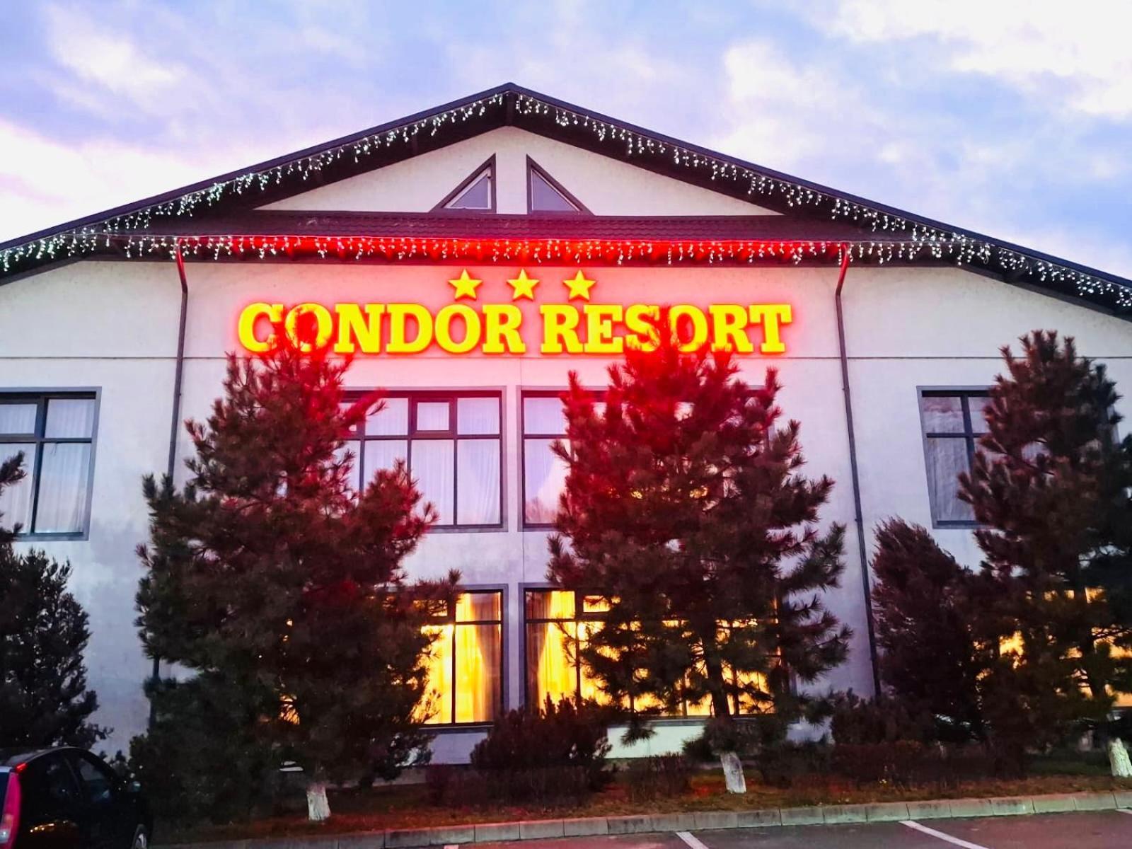 Condor Resort Dulcesti Exterior foto